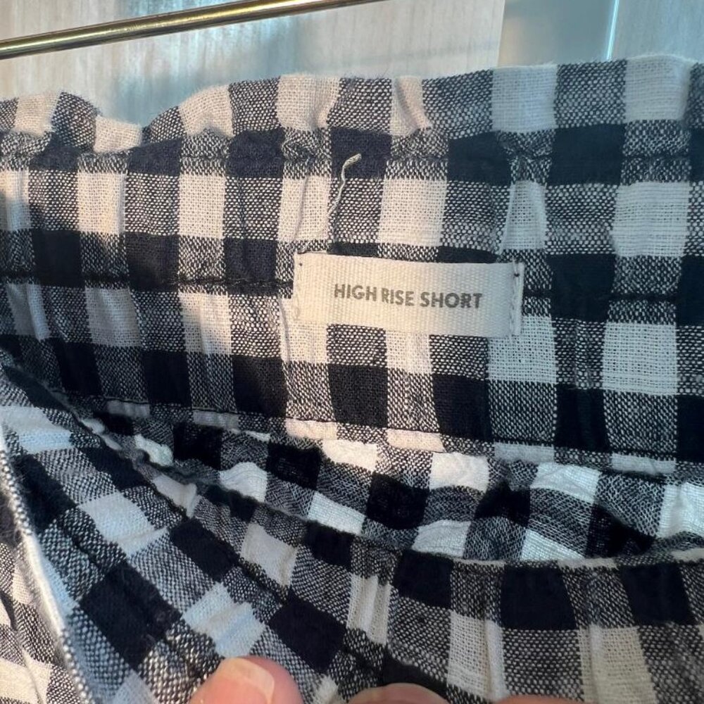 Loft Outlet Gingham Checked Ruffle Hem Linen Shorts in Navy/White - Size L - Picture 4 of 6